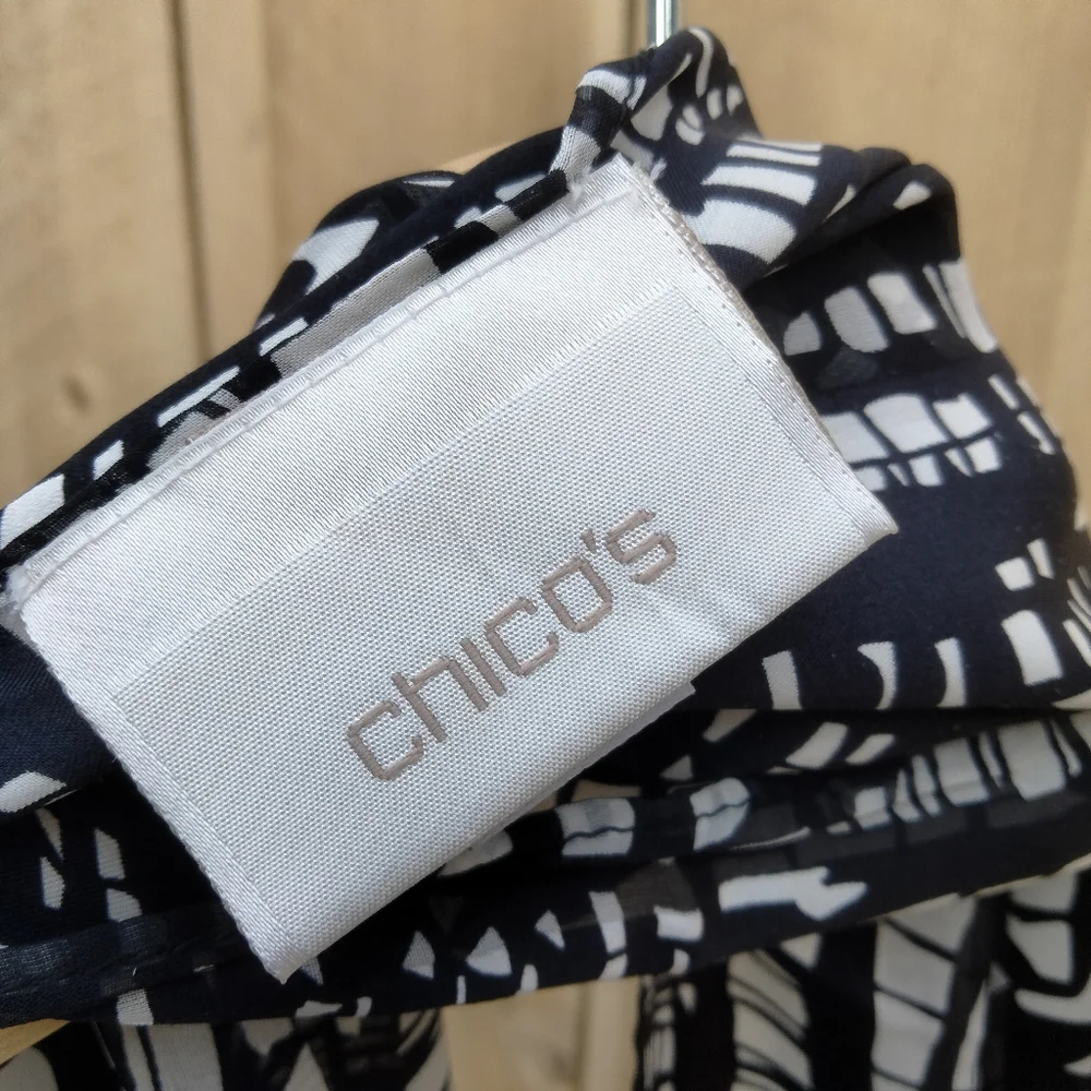 Chico's Black and White Patterned Lightweight Oblong Silk Scarf 10.5